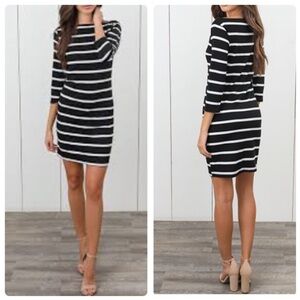 Soprano Black/White 3/4 Sleeve Stretch Stripe Dress | SIZE XS